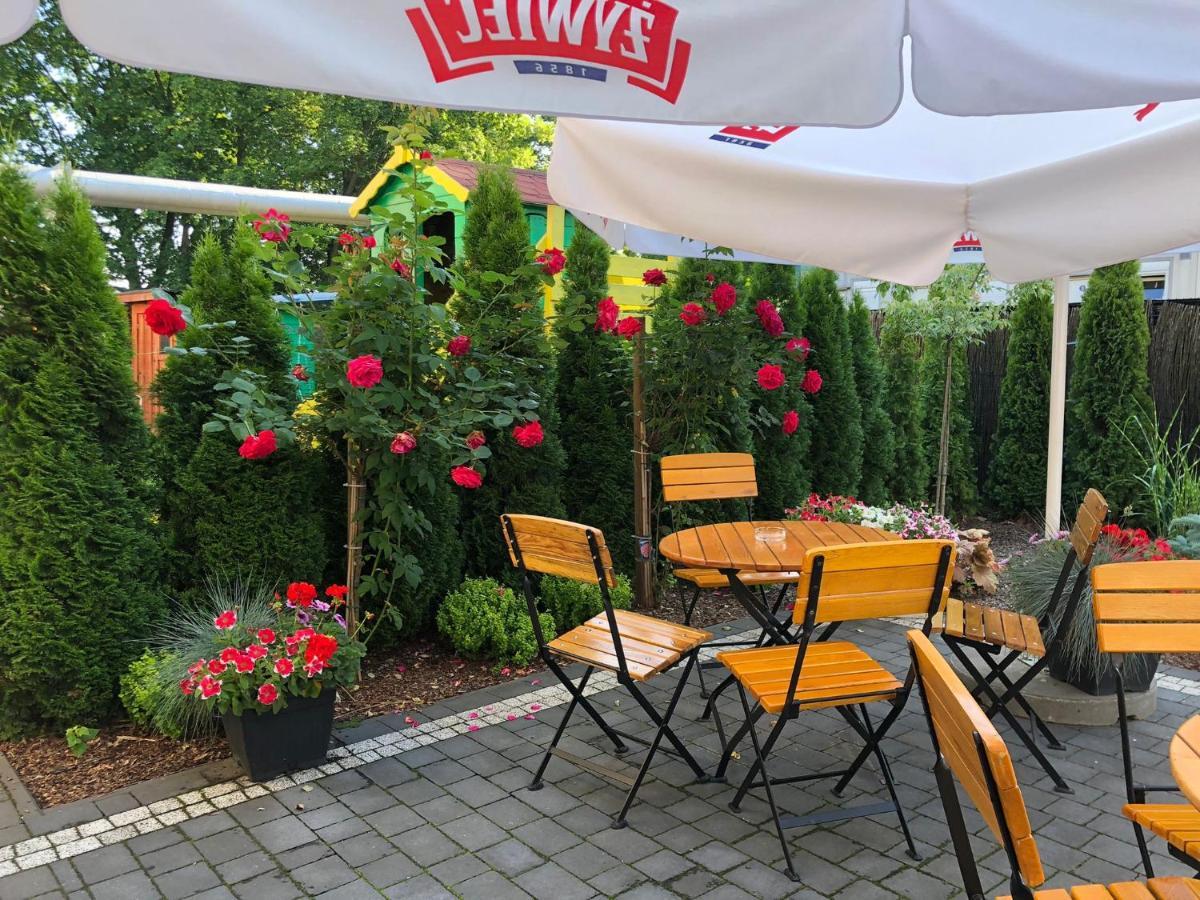 Hotel Dabrowski Освиенцим Екстериор снимка